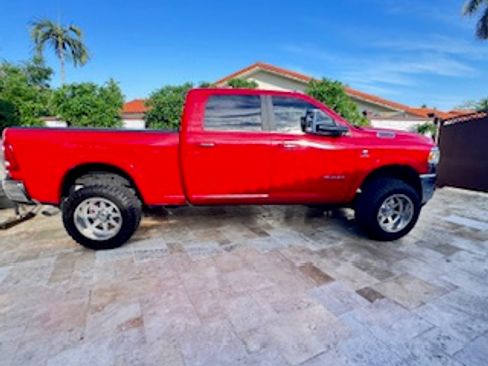 Used 2022 RAM 2500 Laramie w/ Chrome Appearance Group image 1