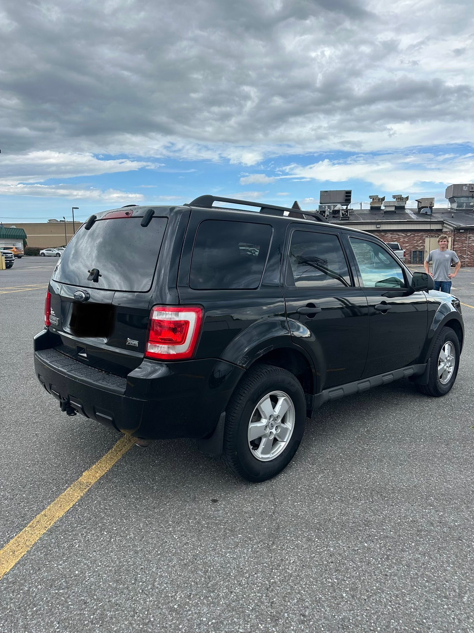 Used 2010 Ford Escape XLT AWD/4WD image 6