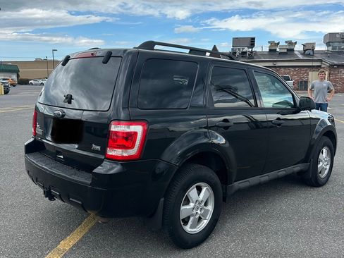 Used 2010 Ford Escape XLT AWD/4WD image 6