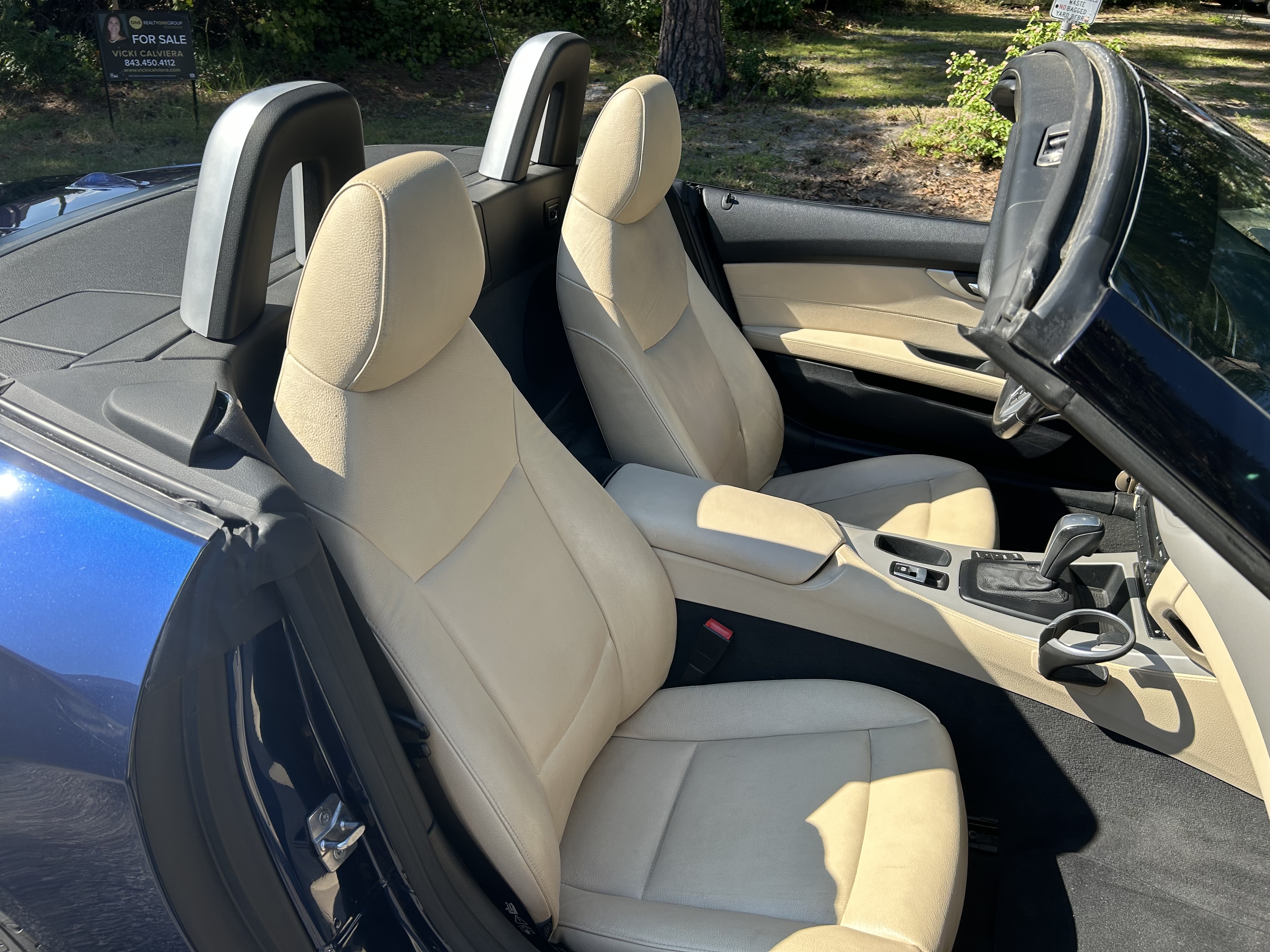 Used 2011 BMW Z4 sDrive30i RWD image 16