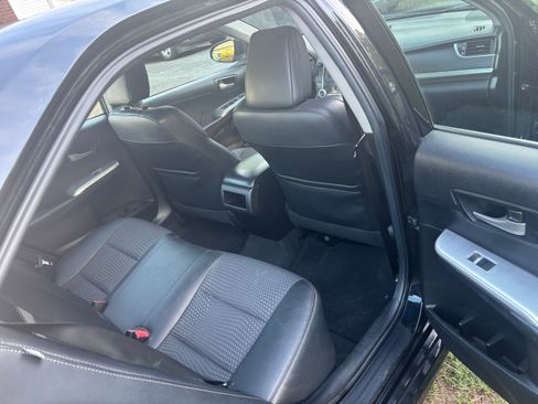 Used 2013 Toyota Camry SE FWD image 5