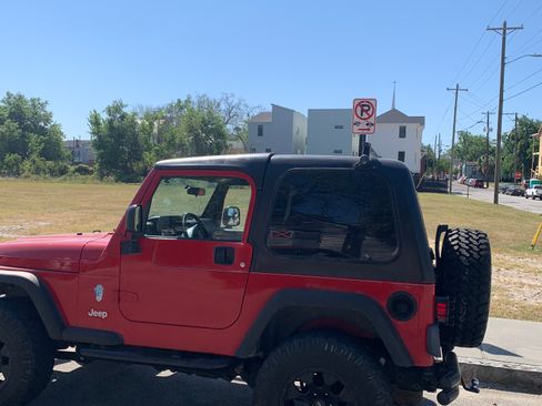 Used 2004 Jeep Wrangler X w/ Wheel Plus Group AWD/4WD image 10