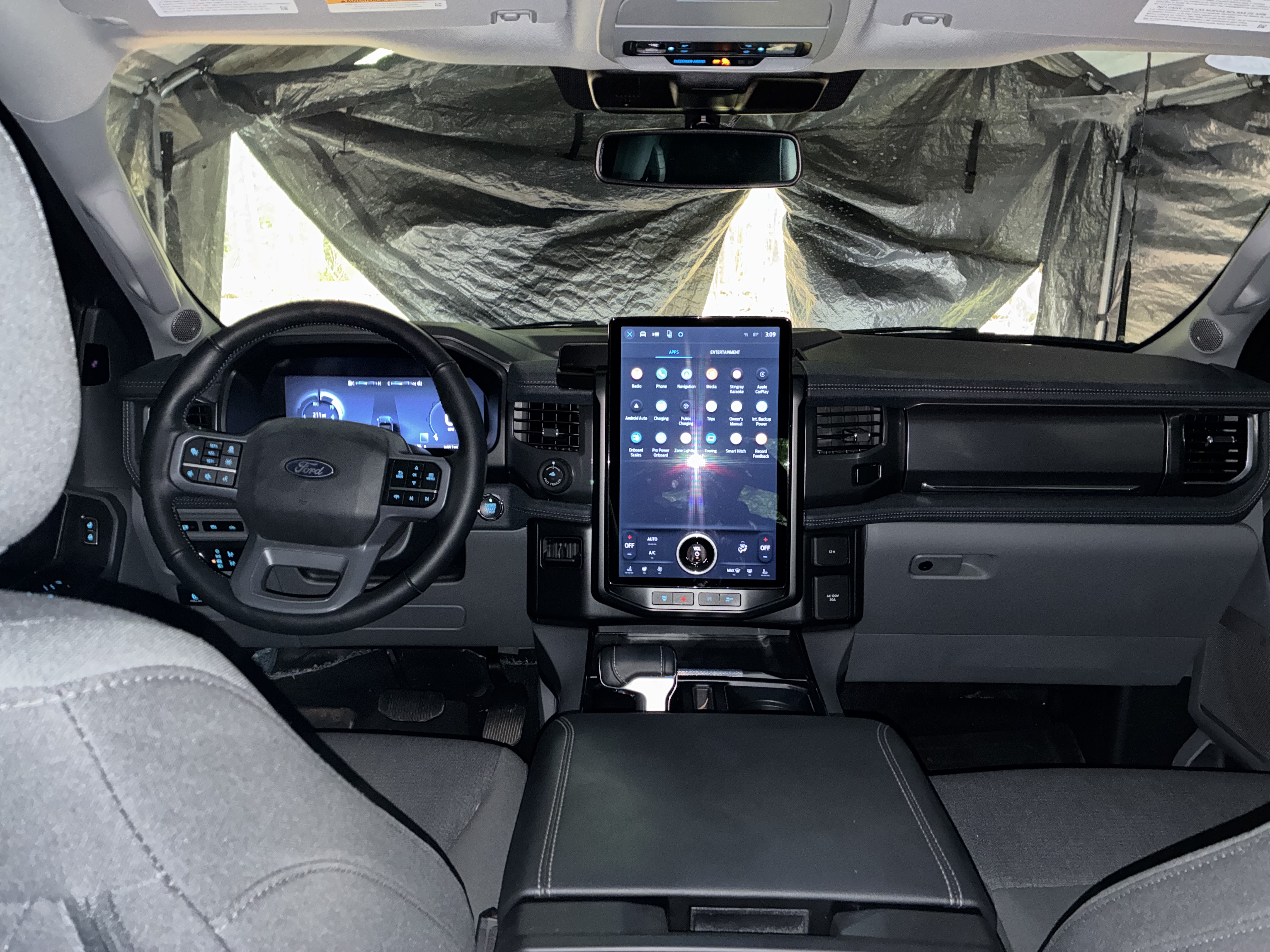 Used 2024 Ford F150 Lightning Flash AWD/4WD image 1