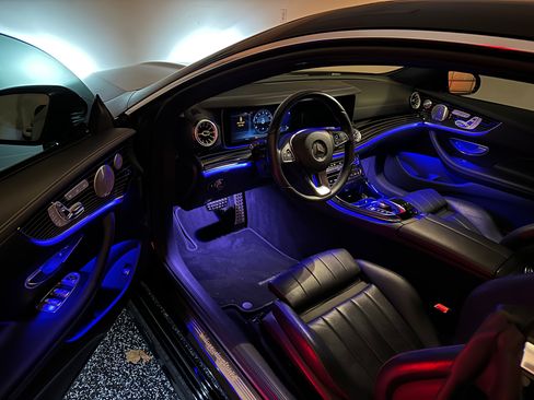 Used 2018 Mercedes-Benz E 400 4MATIC Coupe image 20