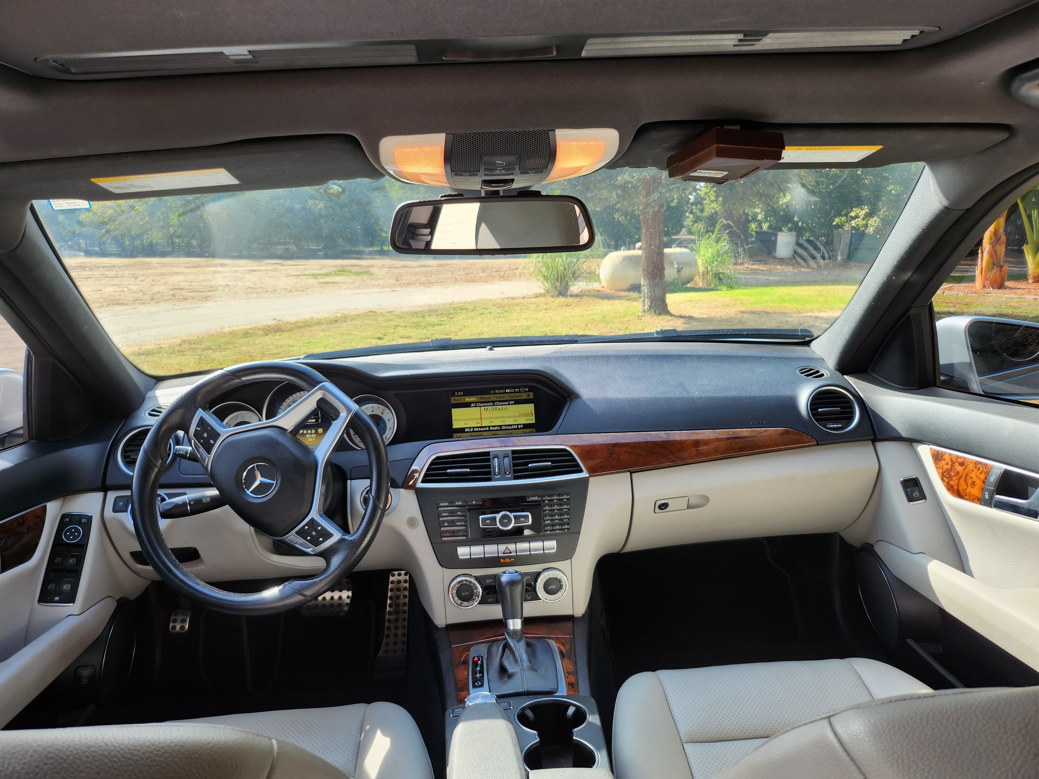 Used 2012 Mercedes-Benz C 250 Sedan image 6