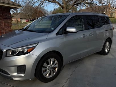Used 2016 Kia Sedona LX w/ Option Group 020