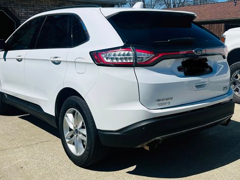 Used 2017 Ford Edge SEL image 4