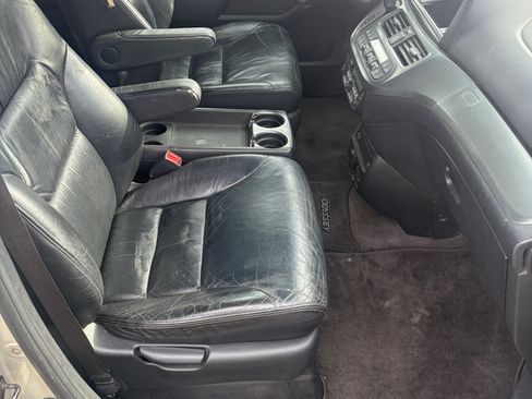 Used 2005 Honda Odyssey Touring image 6