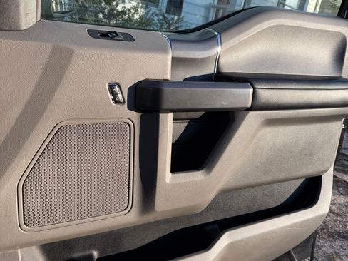 Used 2015 Ford F150 XLT w/ Equipment Group 302A Luxury image 14