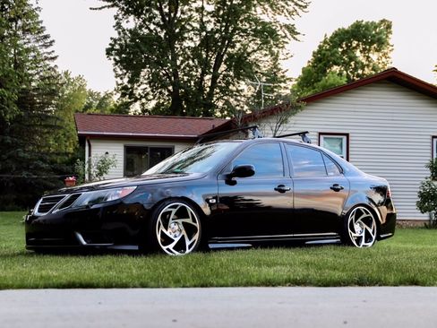 Used 2008 Saab 9-3 2.0T w/ Cold Weather Package image 2