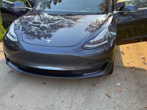Used 2020 Tesla Model 3 Standard Range Plus image 13