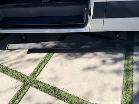 Used 2016 Mercedes-Benz Sprinter 2500 image 18