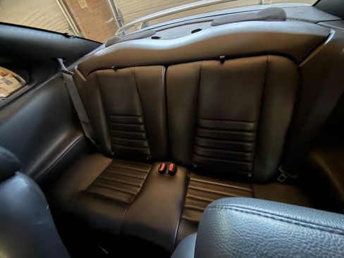 Used 2004 Ford Mustang GT RWD image 16