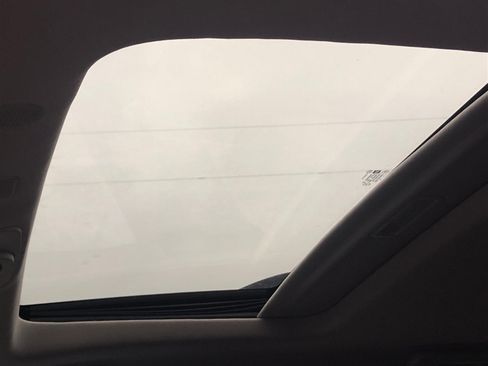 Used 2016 GMC Terrain SLT w/ Open Road Package image 10