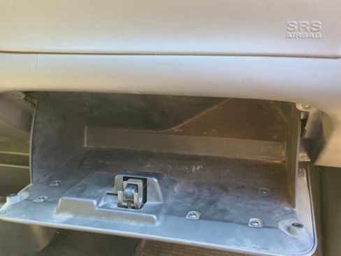 Used 2001 Ford Explorer Sport Trac 4x4 image 16