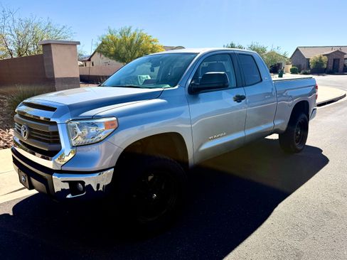Used 2014 Toyota Tundra SR5 w/ SR5 Upgrade Package image 1