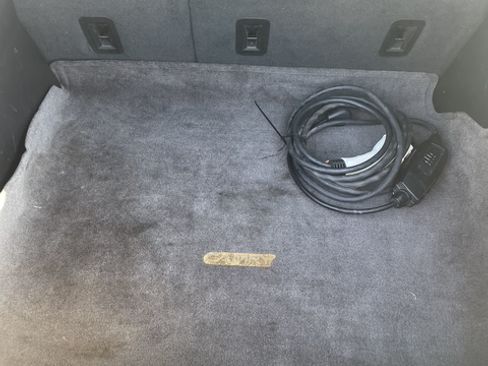 Used 2018 Chevrolet Volt Premier w/ Driver Confidence Package image 11