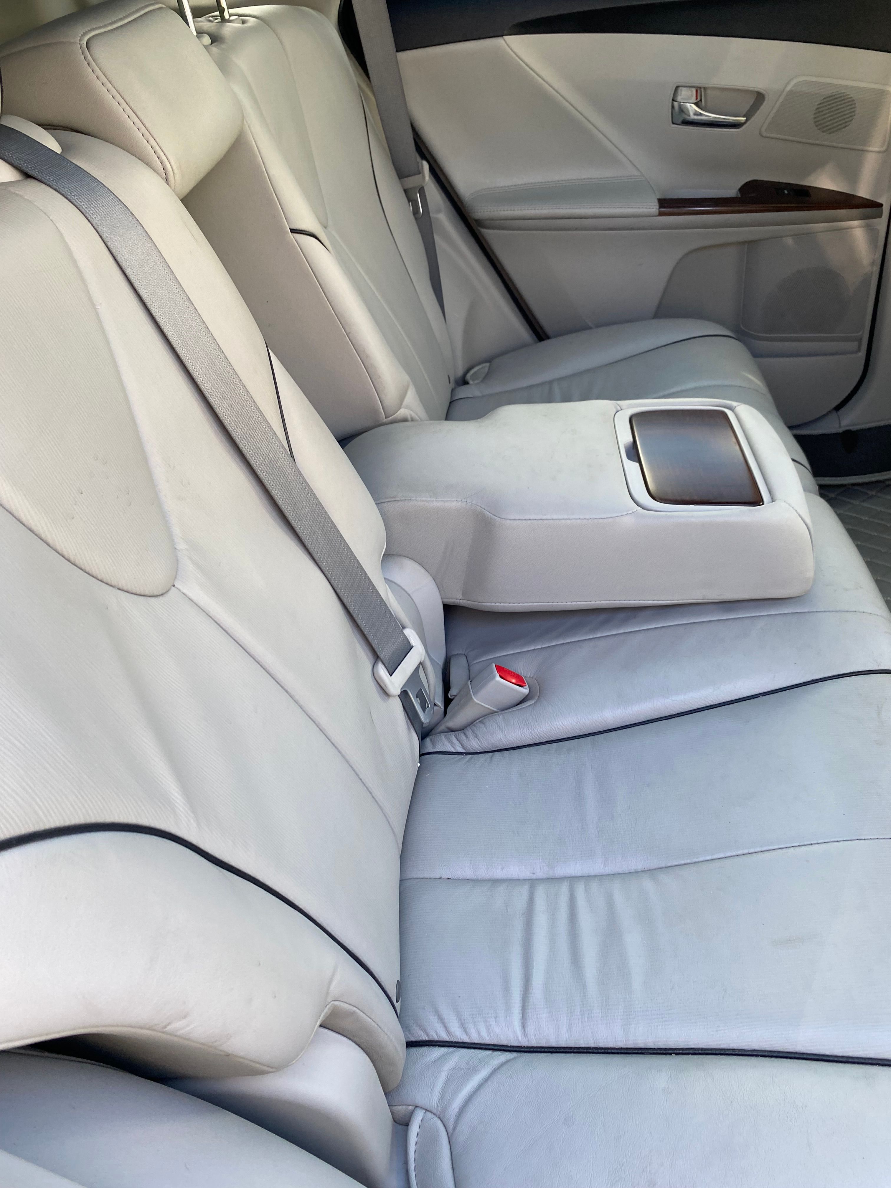 Used 2012 Toyota Venza Limited w/ Tow Pkg AWD/4WD image 14