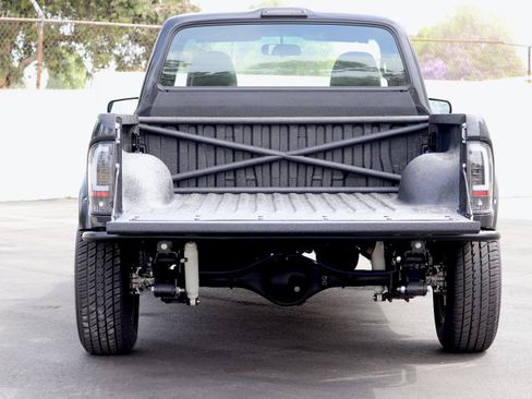 Used 2001 Toyota Tacoma 2WD Regular Cab image 12