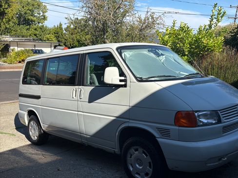 Used 2000 Volkswagen Eurovan MV image 4