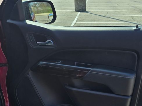 Used 2017 GMC Canyon SLT w/ Trailering Package image 22