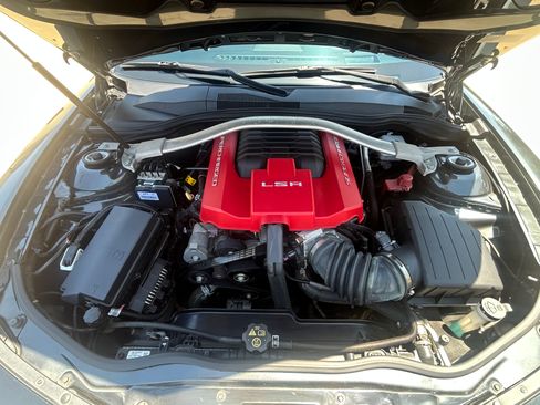 Used 2015 Chevrolet Camaro ZL1 RWD image 12