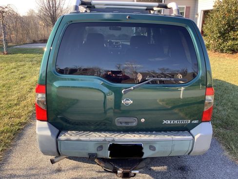 Used 2001 Nissan Xterra SE image 4