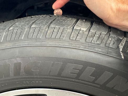 Used 2018 Toyota 4Runner Limited image 17