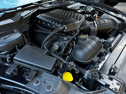 Used 2017 Ford Mustang Shelby GT350 w/ Electronics Package image 14