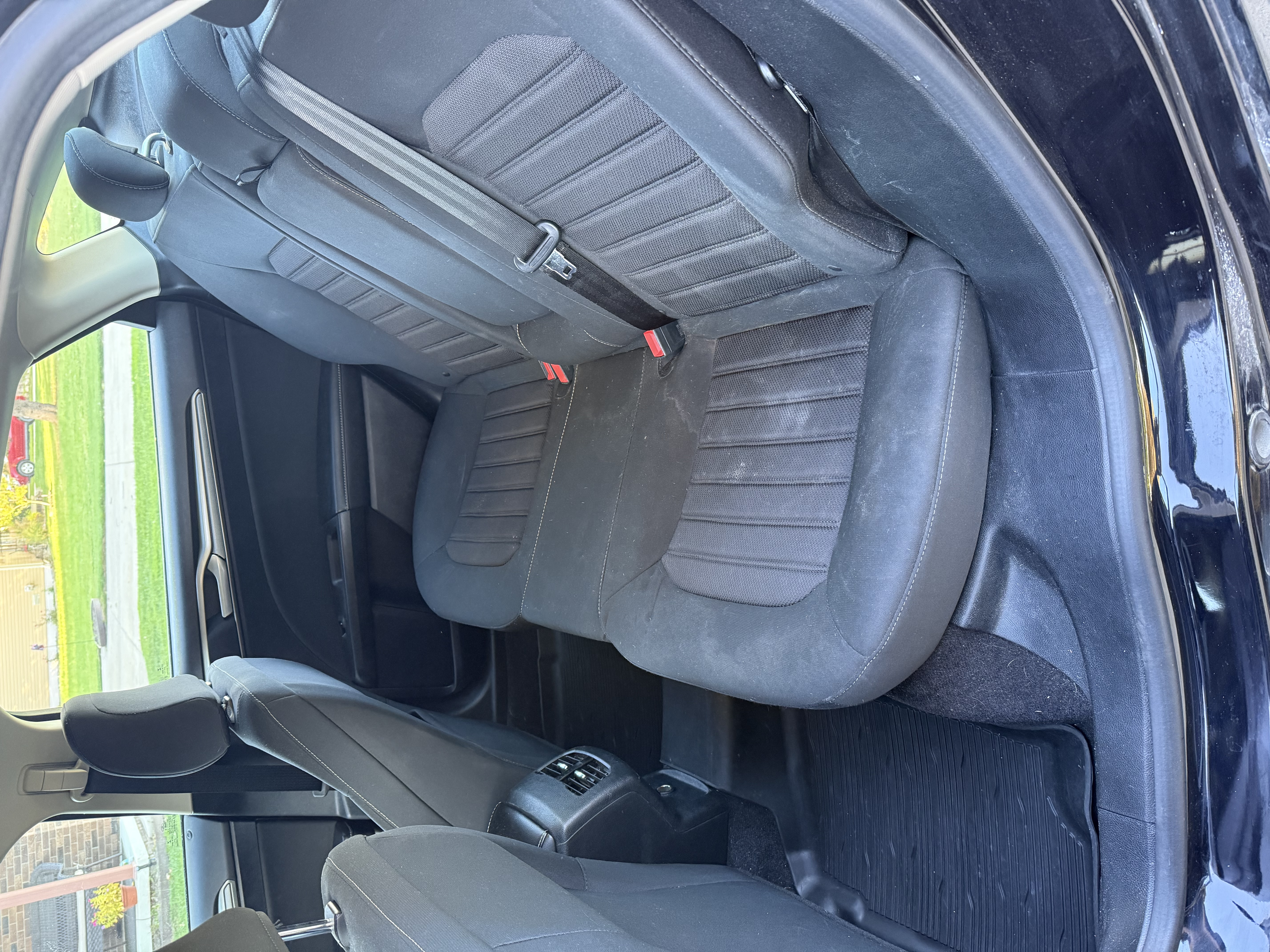 Used 2020 Ford Fusion SE FWD image 22