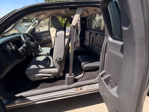 Used 2008 Dodge Dakota SXT RWD image 17