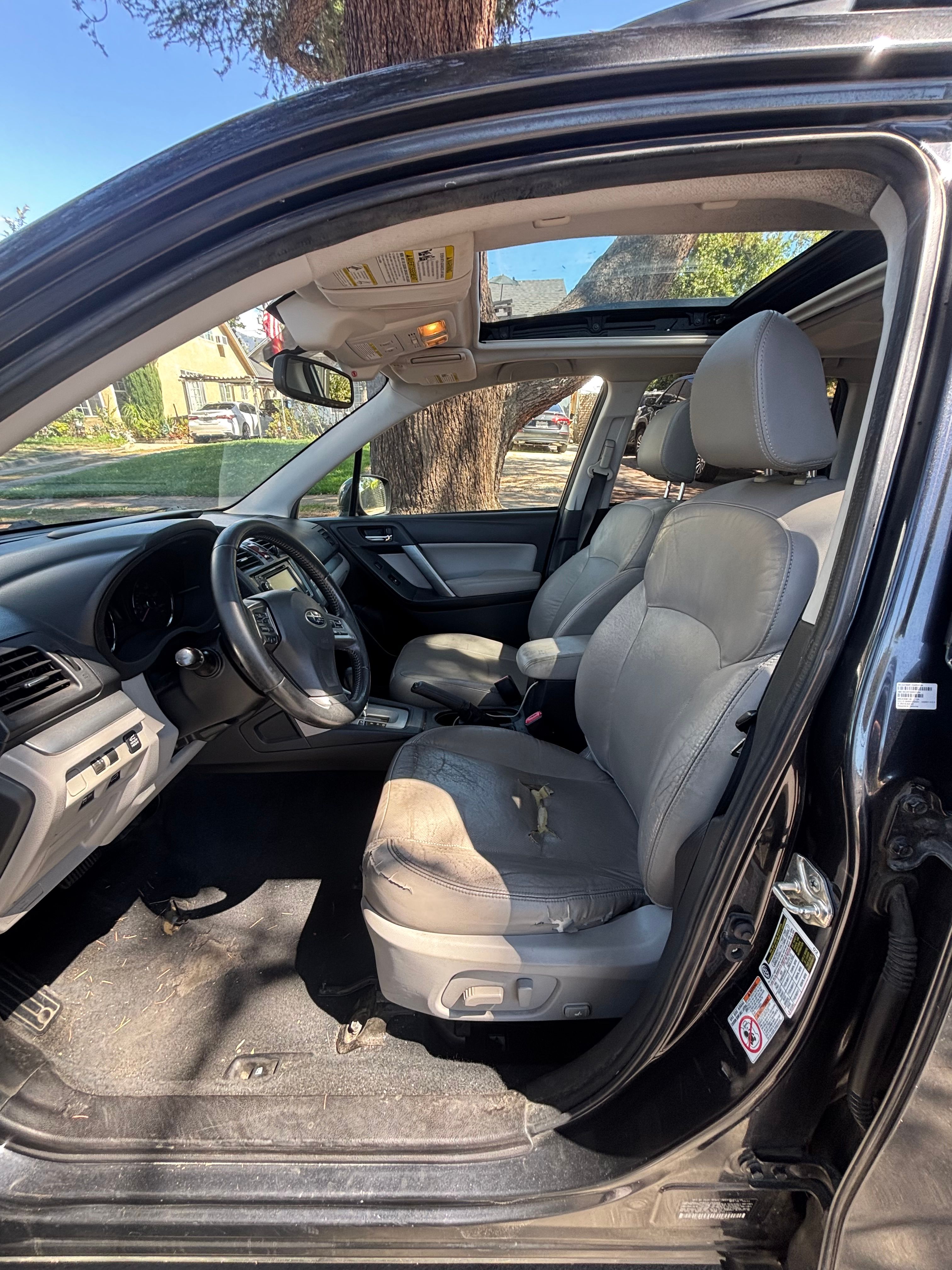 Used 2014 Subaru Forester 2.5i Touring AWD/4WD image 5