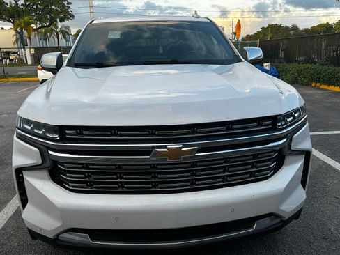 Used 2021 Chevrolet Suburban Premier image 1