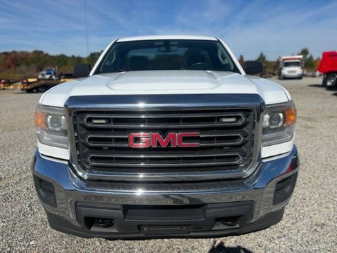 Used 2016 GMC Sierra 2500 4x4 Regular Cab image 9