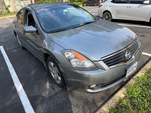Used 2008 Nissan Altima 2.5 S w/ Convenience Pkg FWD image 2