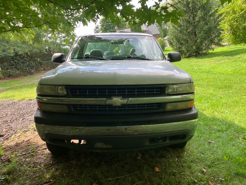 Used 2000 Chevrolet Silverado 1500 4x4 Regular Cab w/ Exterior Appearance Pkg image 5