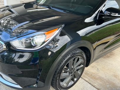 Used 2017 Kia Niro