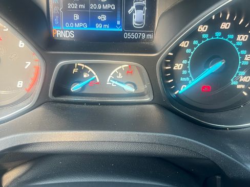 Used 2015 Ford Escape SE w/ Equipment Group 201A image 12