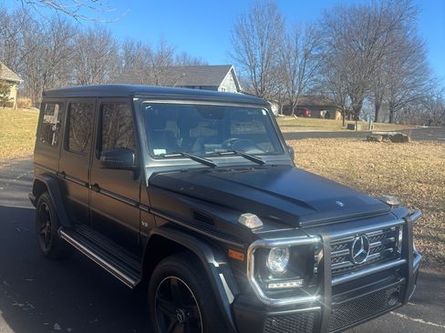 Used 2017 Mercedes-Benz G 550 image 9