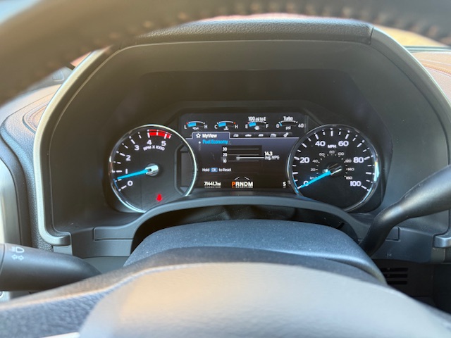 Used 2022 Ford F250 Platinum w/ FX4 Off-Road Package AWD/4WD image 8