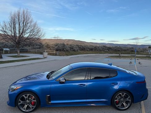 Used 2018 Kia Stinger GT image 5