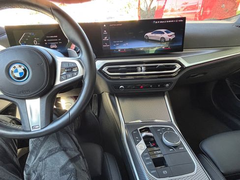 Used 2023 BMW 330e w/ M Sport Package image 5