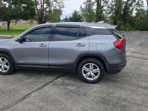 Used 2020 GMC Terrain SLE image 5