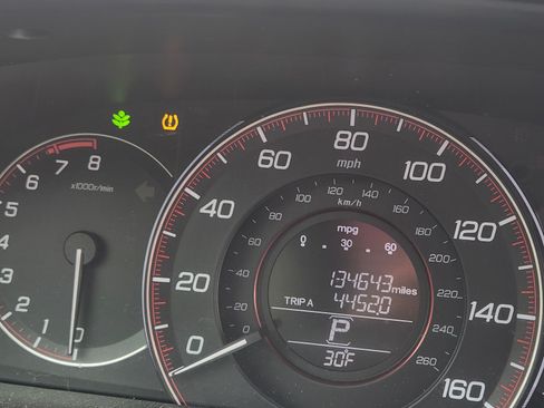 Used 2013 Honda Accord Sport image 17