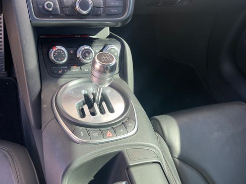 Used 2008 Audi R8 V8 image 2