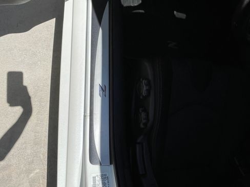 Used 2020 Nissan 370Z Coupe RWD image 15