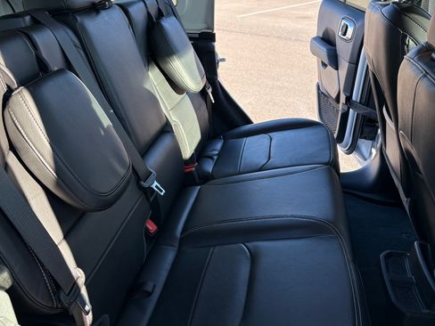 Used 2022 Jeep Wrangler Unlimited Sahara w/ Cold Weather Group image 14