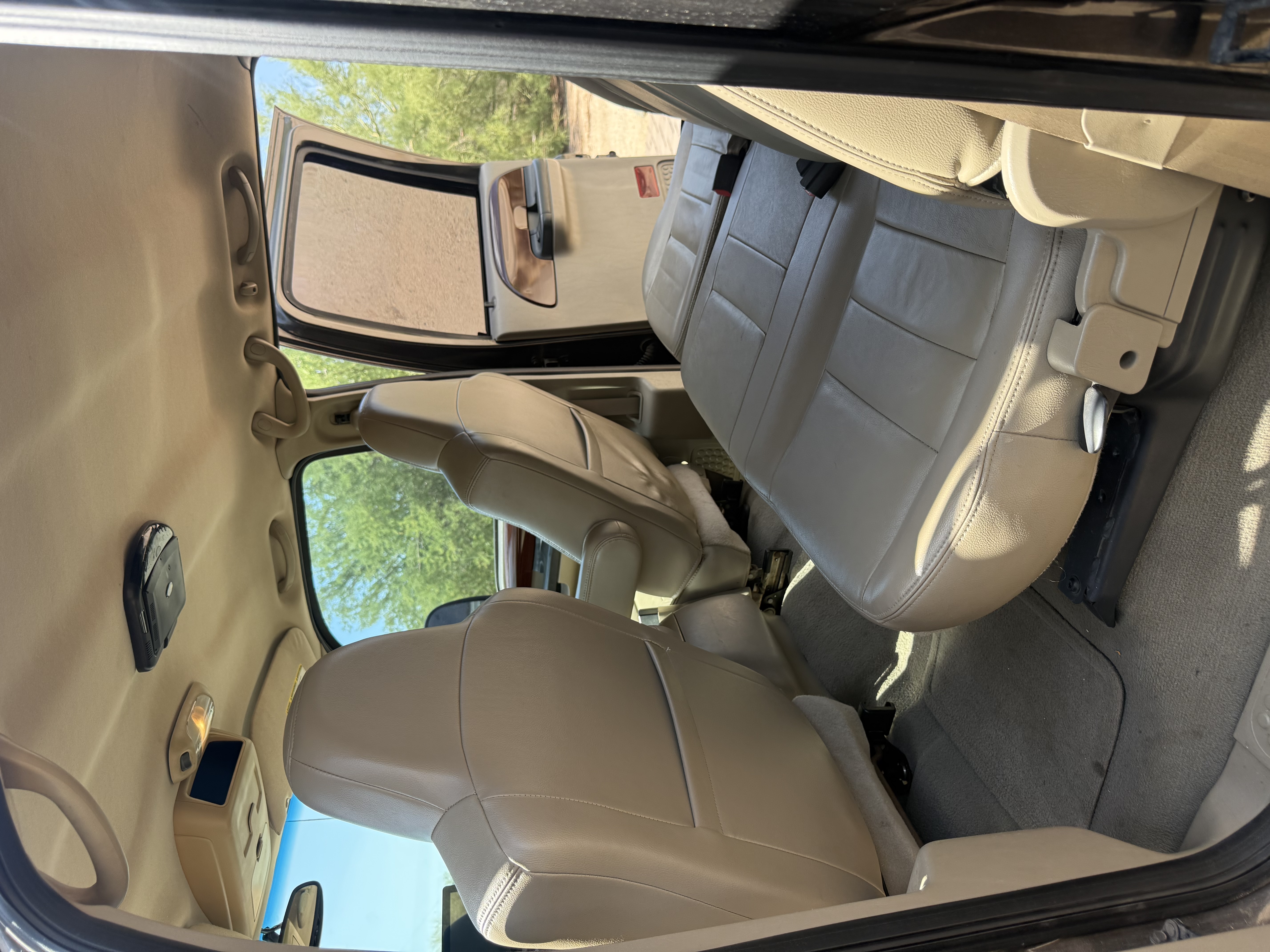 Used 2005 Ford F250 Lariat AWD/4WD image 11
