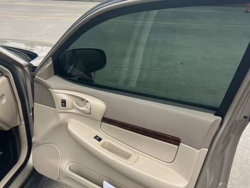 Used 2003 Chevrolet Impala Sedan image 11