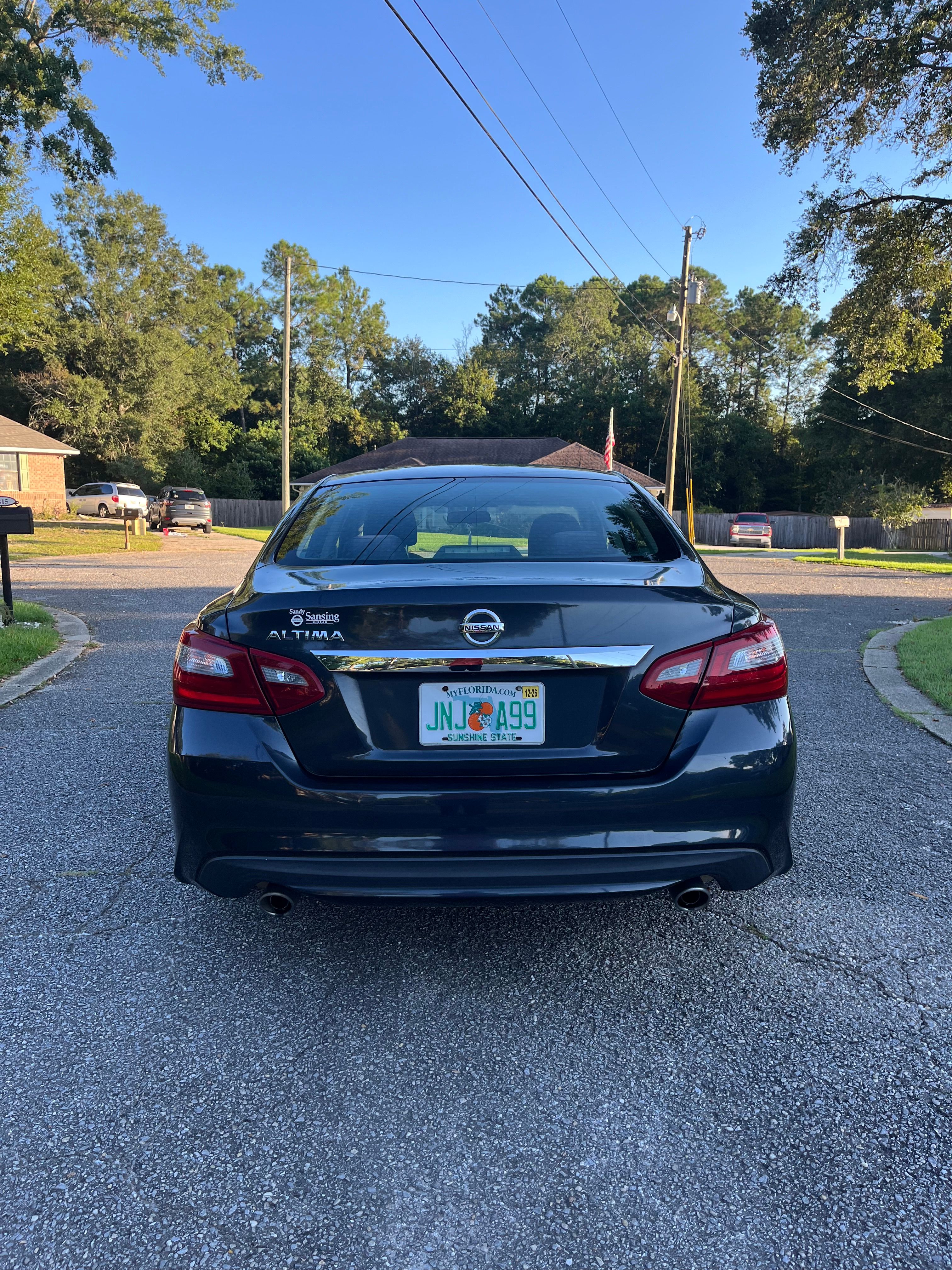 Used 2018 Nissan Altima 2.5 S w/ S Convenience Package FWD image 6